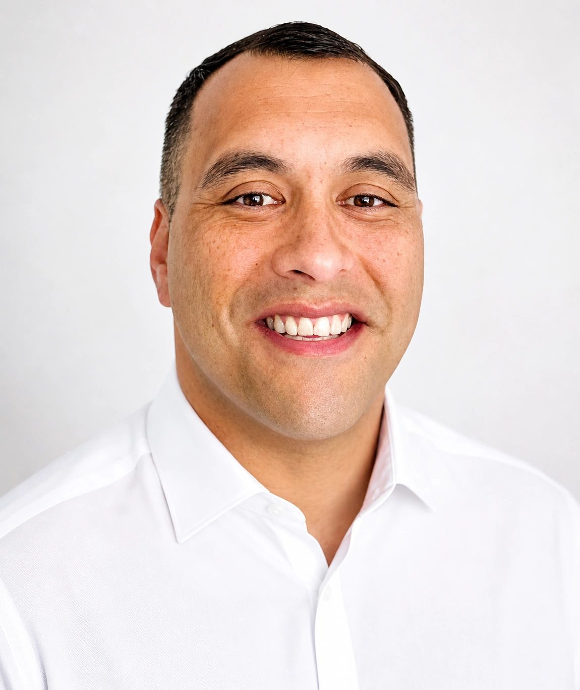 Rewi Erickson, Managing Director